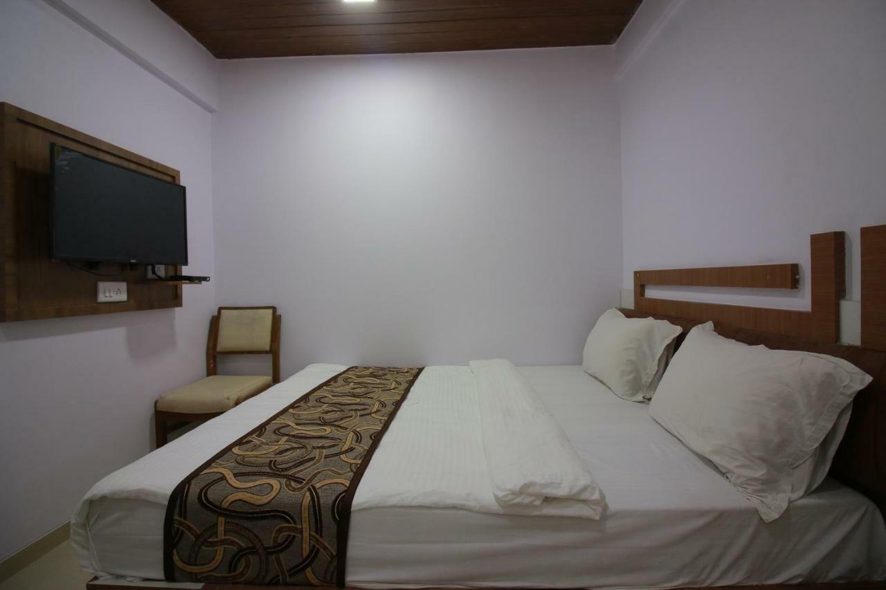 Hotel Apex นาวีมุมไบ ภายนอก รูปภาพ