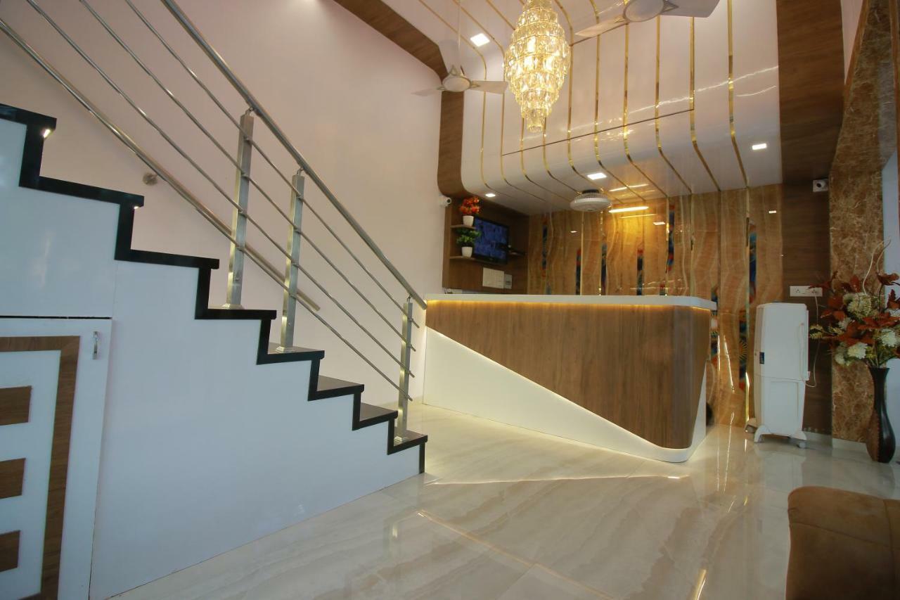 Hotel Apex นาวีมุมไบ ภายนอก รูปภาพ