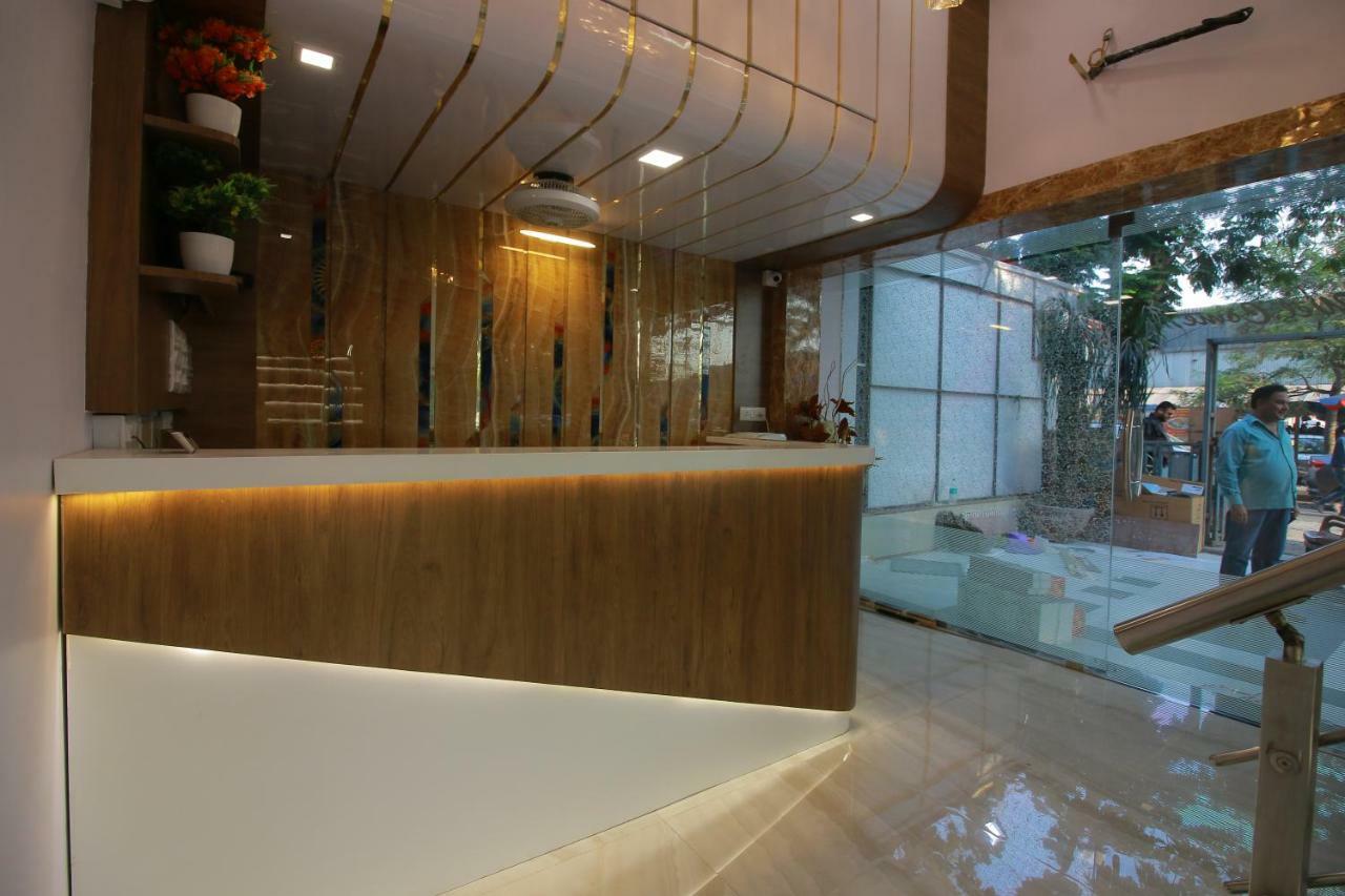 Hotel Apex นาวีมุมไบ ภายนอก รูปภาพ